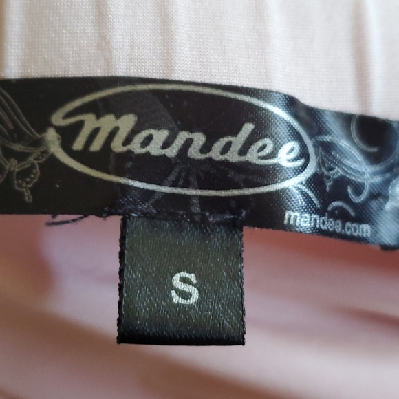 Mandee Top - Picture 9 of 9